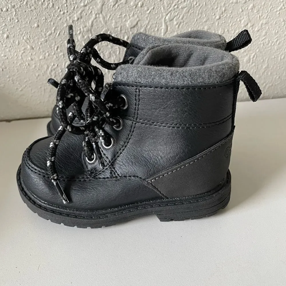 OshKosh Bgosh Boots Size 5 Baby EUC